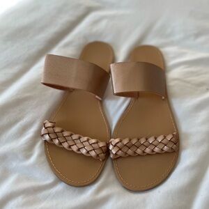 Like New Rue 21 Braided Flat slide sandal- Rose Gold size 8